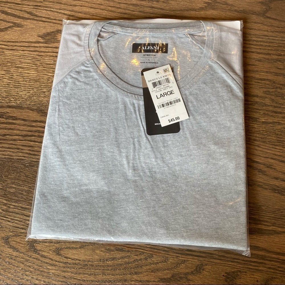 NWT mens Alfani grey long sleeve top. Size large